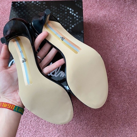 New! Sam Edelman Black Ankle-Strap Heeled Sandal - Picture 10 of 12